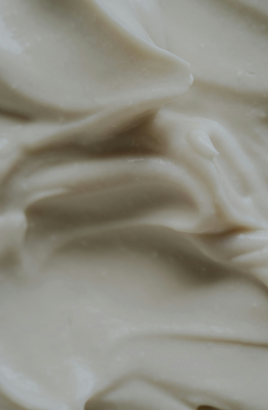 White Vanilla 12 oz scented candle