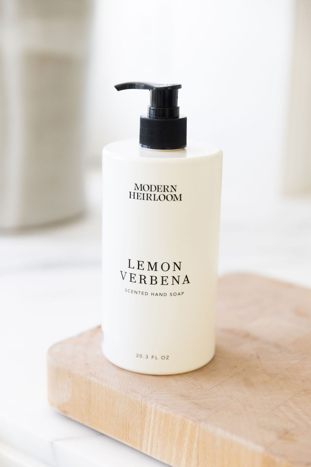 Lemon Verbena Modern Heirloom 20.3 oz Liquid Hand Soap