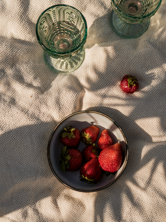 Strawberry Mimosa 21 oz scented candle